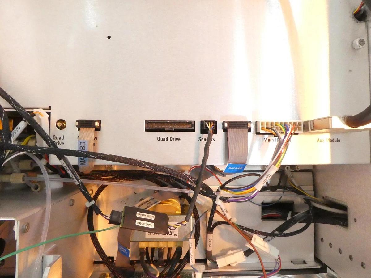 Used Agilent Technologies G6230A 6230 TOF LC/MS Mass Spectrometer Untested Surplus