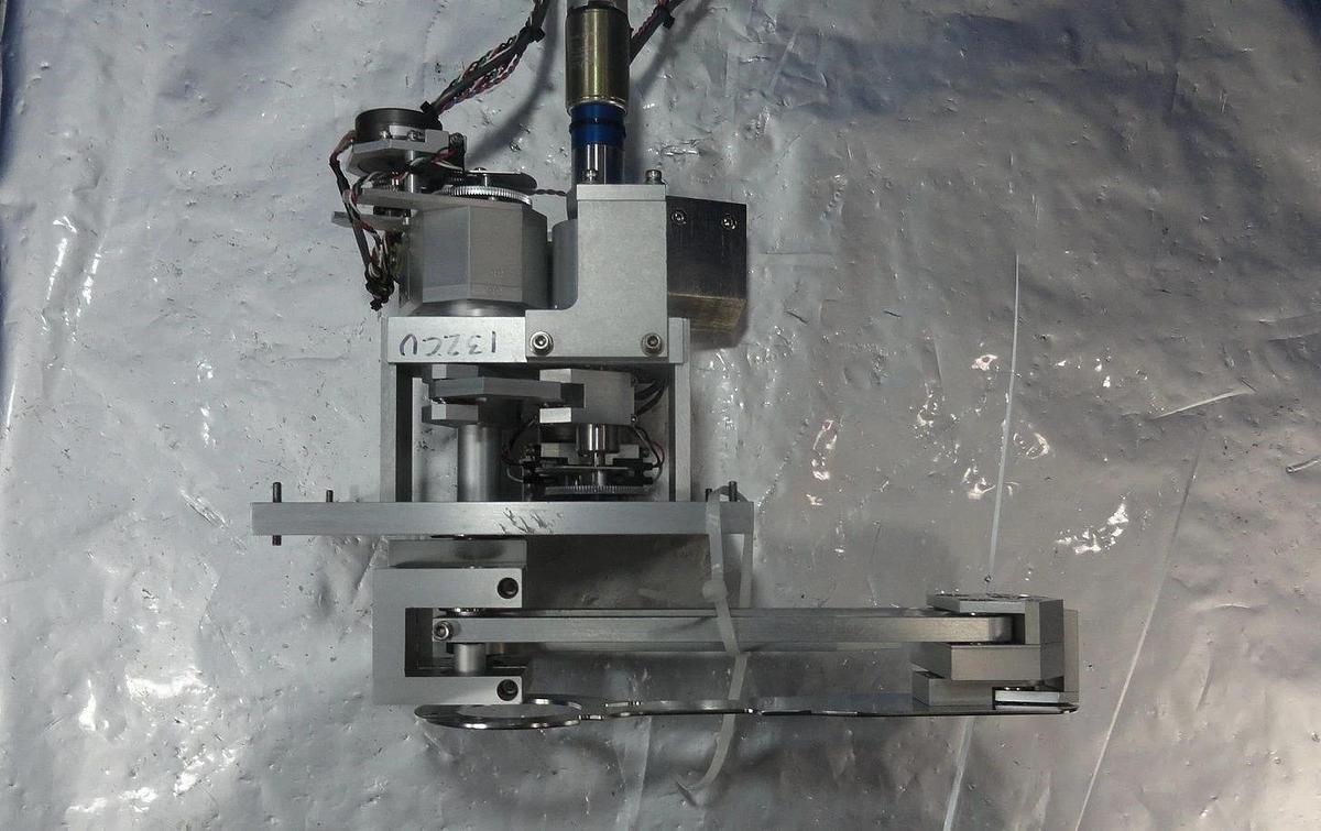 Used GaSonics A-2000LL Wafer Loader Transfer Arm Used Working