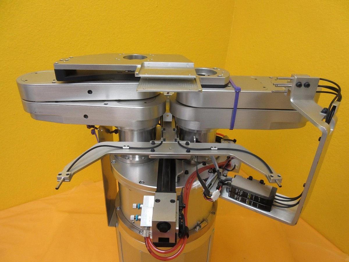 Used Sinfonia Technology SCE92100137 Wafer Robot TEL Tokyo Electron T-3044SS Working