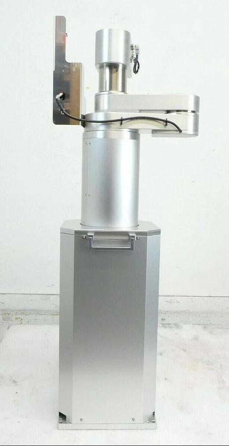 Used Hirata AR-Wn180CL-4-SR-330-TL1 300mm Single Arm Wafer Robot w/Flip-Axis Working