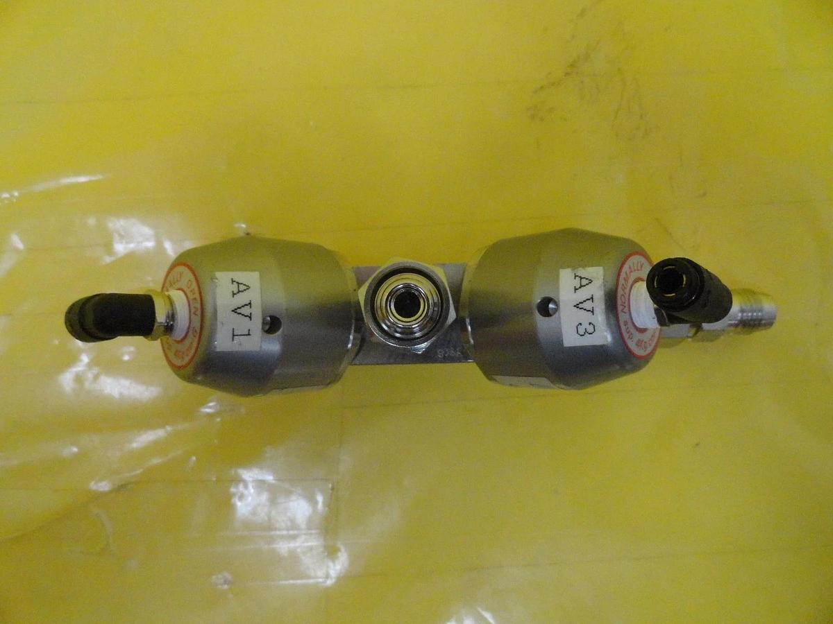 Used Motoyama SUSF316L 3-Way Diaphragm Valve Normally Open 10K-1/4 Used Working