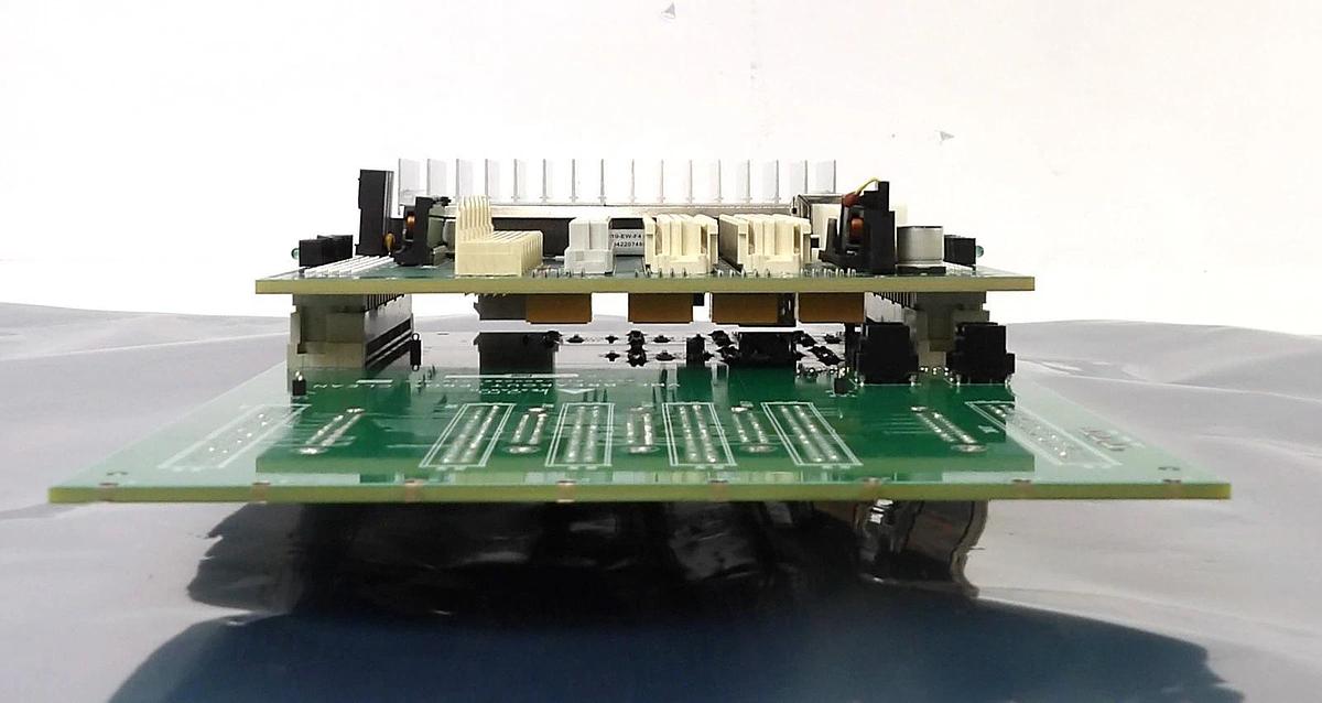 Used Lam Research 810-800081-013 VME Breakout Interface PCB 810-800082-018 Working