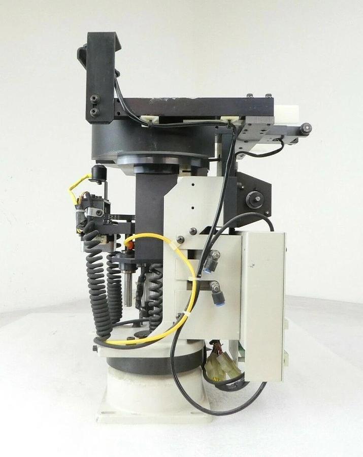 Used Varian Semiconductor Equipment 150mm Wafer Rotation LD Transfer Robot Working