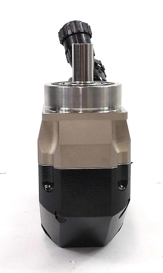 Used Mitsubishi HG-KR43-S131046 AC Servo Motor Working