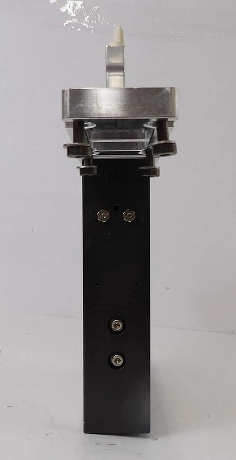 Used VAT 0210X-BA24-BLN4 High Vacuum Pneumatic Slit Valve Working