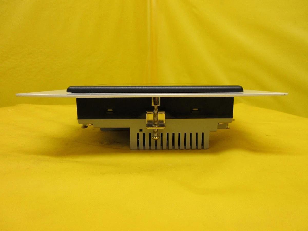 Used Omron NT30C-ST141B-E Interactive Display Used Working