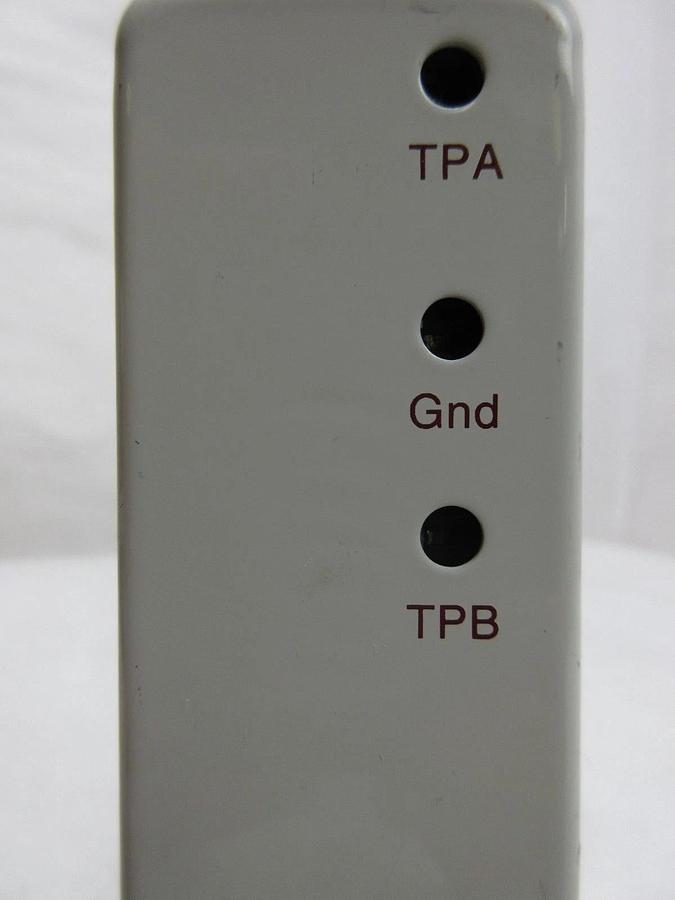 Used MKS Instruments 1640A-15722---S Pressure Based MFC 7%03/02 7.5 SLM Working
