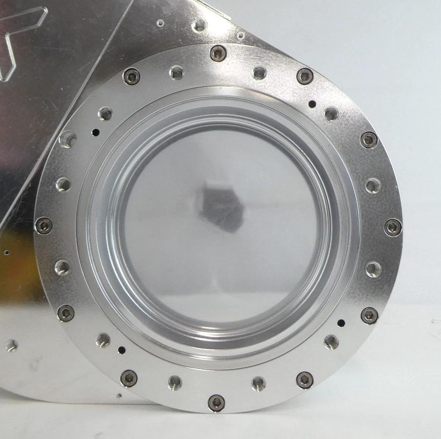 Used VAT 65046-PAHP-APF2 Pendulum Control & Isolation Gate Valve Series 650 Working