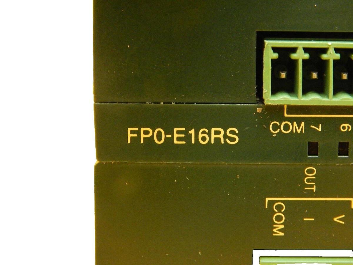 Used Matsushita NAiS Programmable PLC System AIGT3100B FP0-E16 FP0-A21 Working