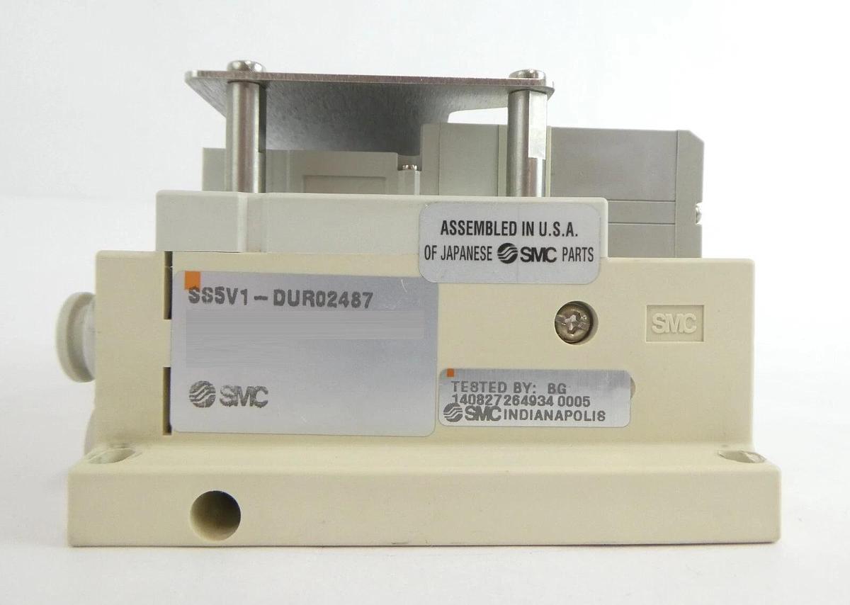 Used SMC SS5V1-DUR02487 15-Port Pneumatic Manifold Assembly Working Surplus