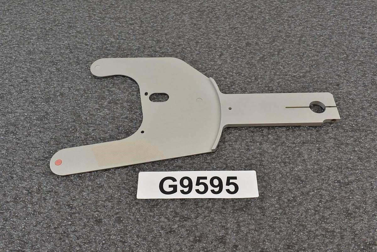 Used Lam 715-130092-008 End Effector 200mm