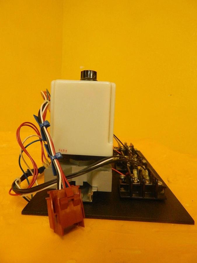 Used AMAT Applied Materials 0226-48119 Time Delay Panel Precision 5000 P5000 Used