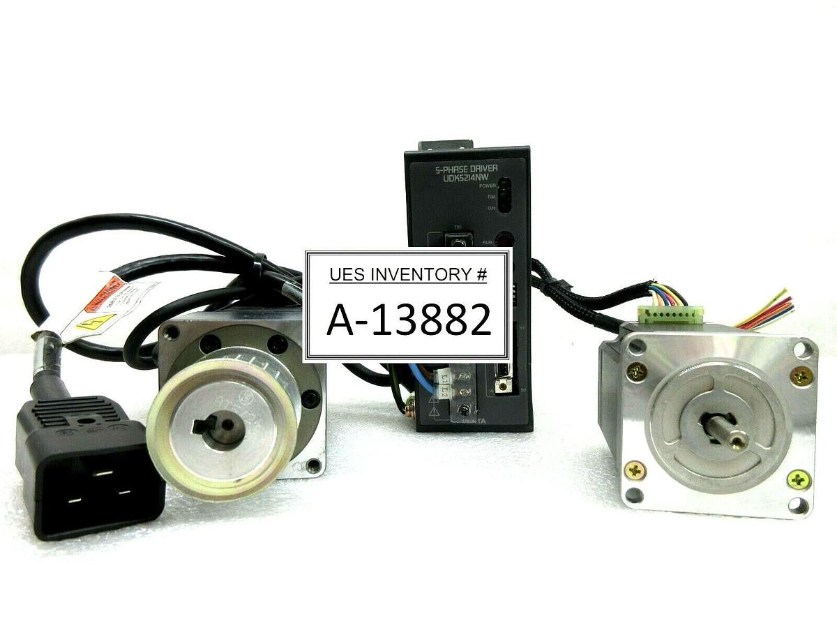 Used Oriental Motor UDK5214NW 5-Phase Driver and Motor Set PK566BW-N10 Used Working