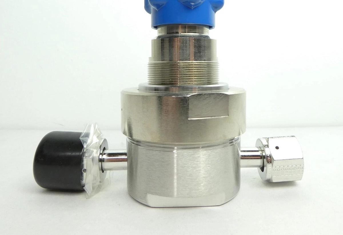 Used Parker 45200931EV Regulator Valve w/ Gauge SQ420E100W3PVXFS8FMF Used Working