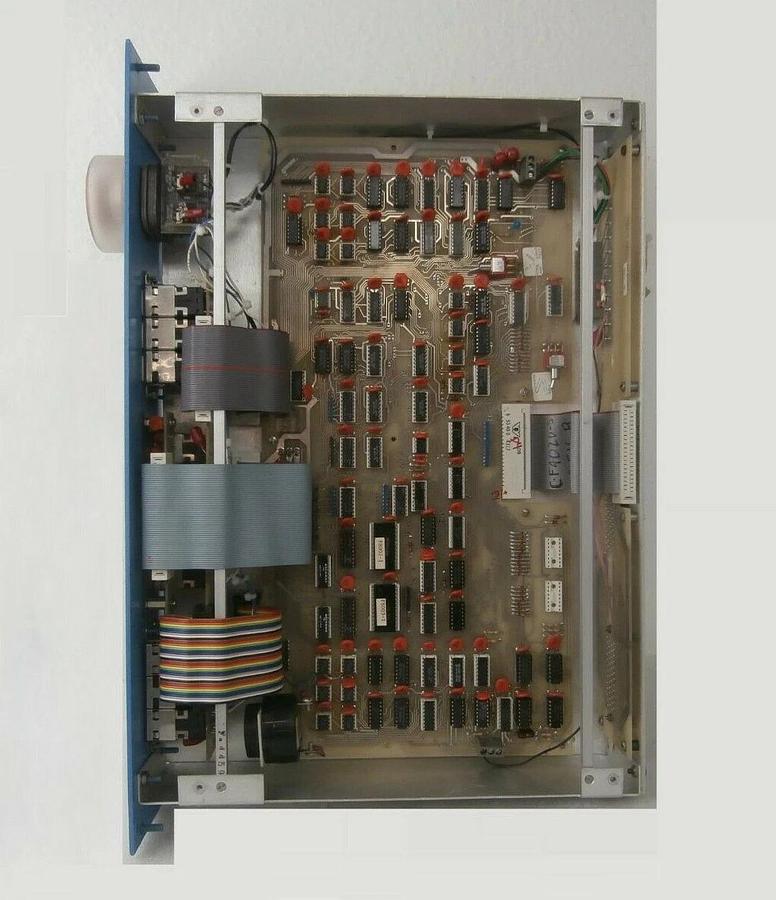 Used Varian Semiconductor VSEA F3928-1 End Station Operator Control F3928001 Working