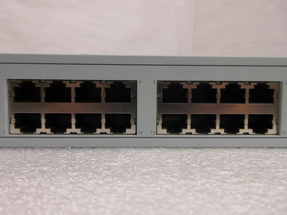 Used 3Com 1647-010-010-1.01 Baseline Switch 2016 3C16470 AMAT Quantum X Used Working