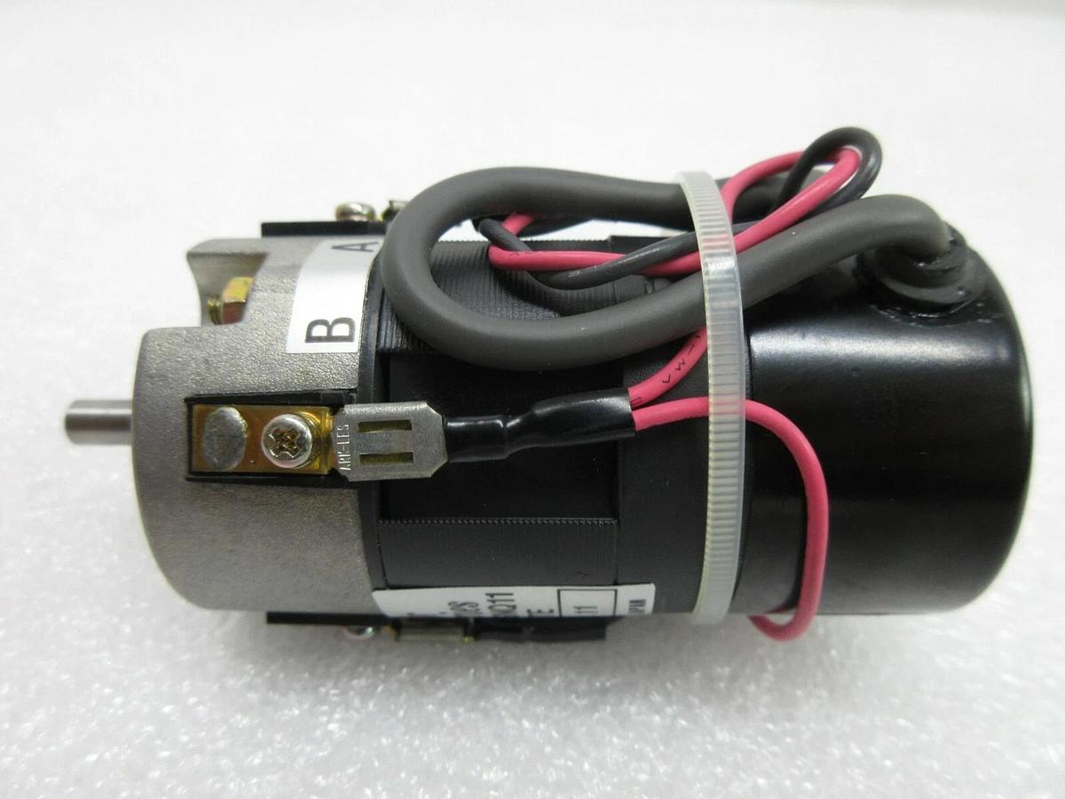 Used Yaskawa Electric UGTMEM-01SNQ11 Mintertia Motor Nikon NSR-1755G7A Working