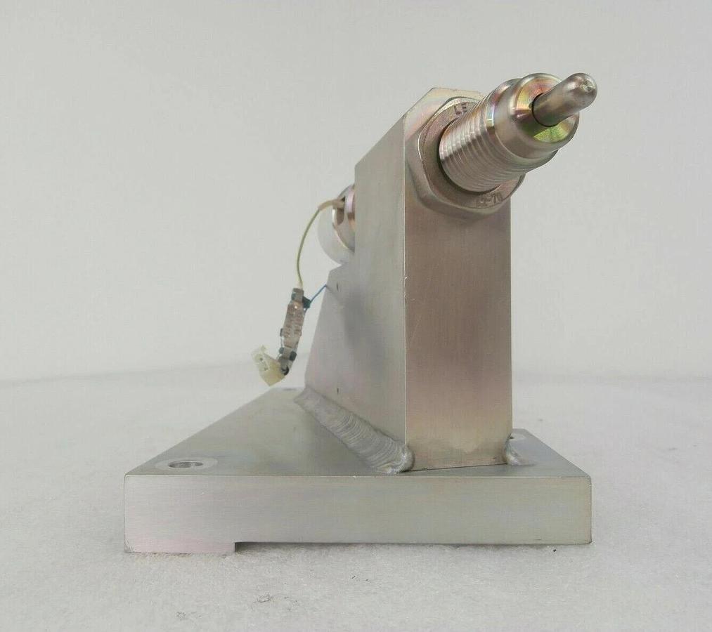 Used AMAT Applied Materials 0040-01275 Electrode 0150-97185 Quantum LEAP III Working