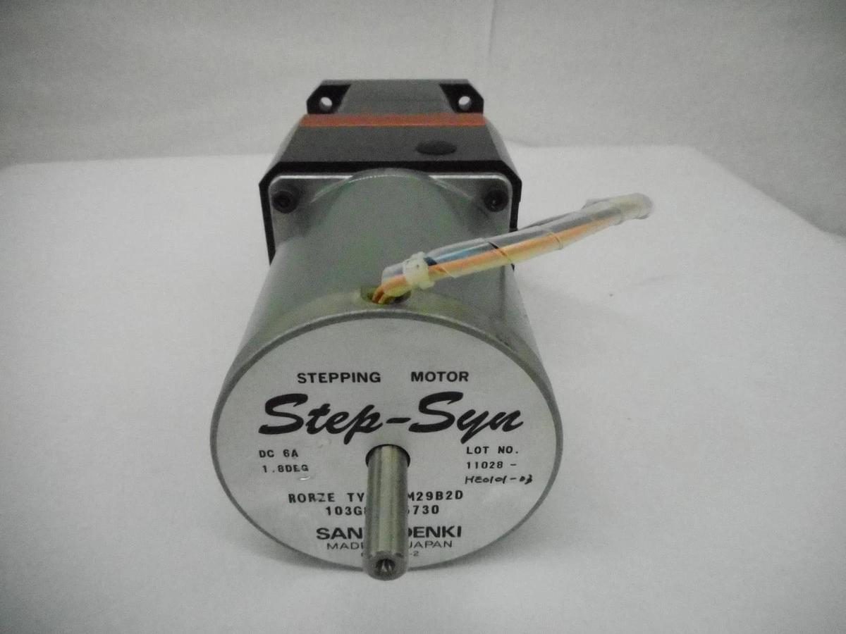 Used Sanyo Denki 103G814-5730 Motor With Thomson Micron X32-113-353 Gear Head XDT90-0