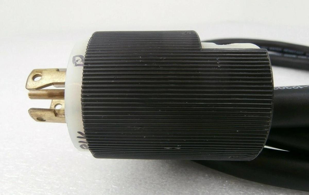 Used Edwards E21909516 iQDP Power Plug with 6 Foot Cable 1.8M iQDP40 iQDP80 Working