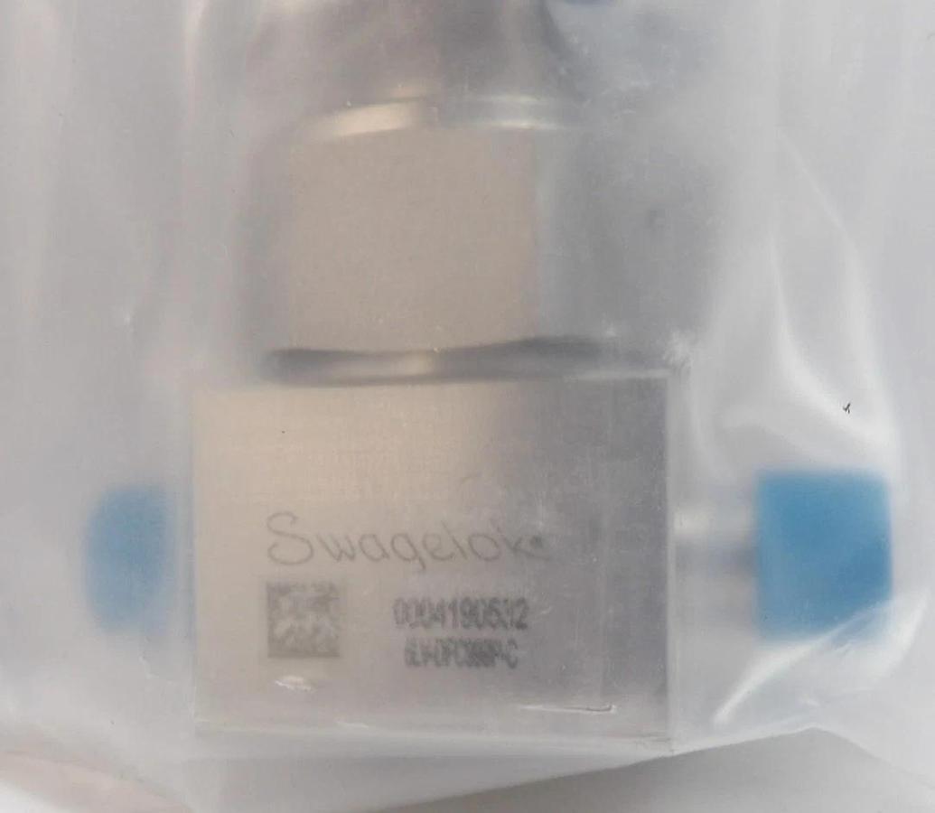Swagelok 6LV-DFC999P-C 3-Port Diaphragm Valve Reseller Lot of 2 New