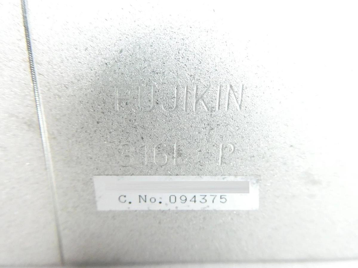 Used Fujikin 094375 Valve Manifold FBSDAL-6.35UGF-2B3-DVD Lot of 11 Used Working