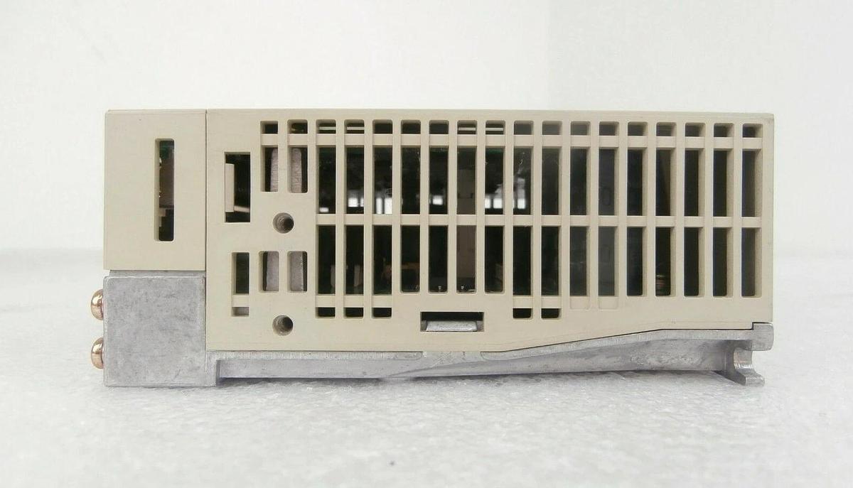 Used Yaskawa Electric SGDM-A3ADA-R Servo Driver SERVOPACK Ver. 0900F Working Surplus