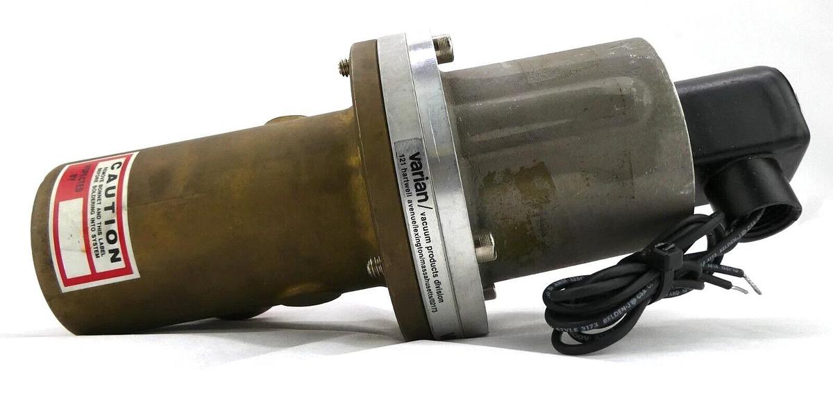Used Varian Vacuum Products 1252-1 5/8 Angle Valve 323X-1 Lot of 3 Working