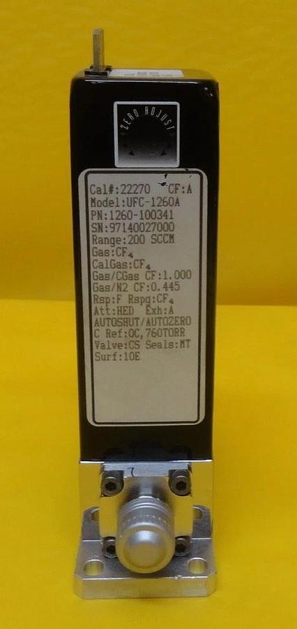 Used Unit Instruments 1260-100341 Mass Flow Controller MFC 200 SCCM CF4 Used Working