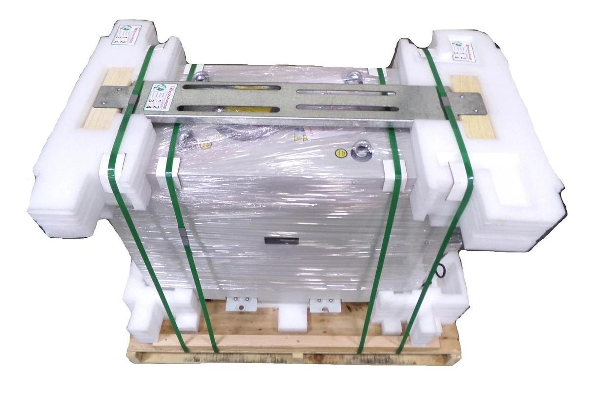 Refurbished iXH1220H Edwards NRY24F000XS Vacuum Pump 500679715 Manufacturer Refurbished