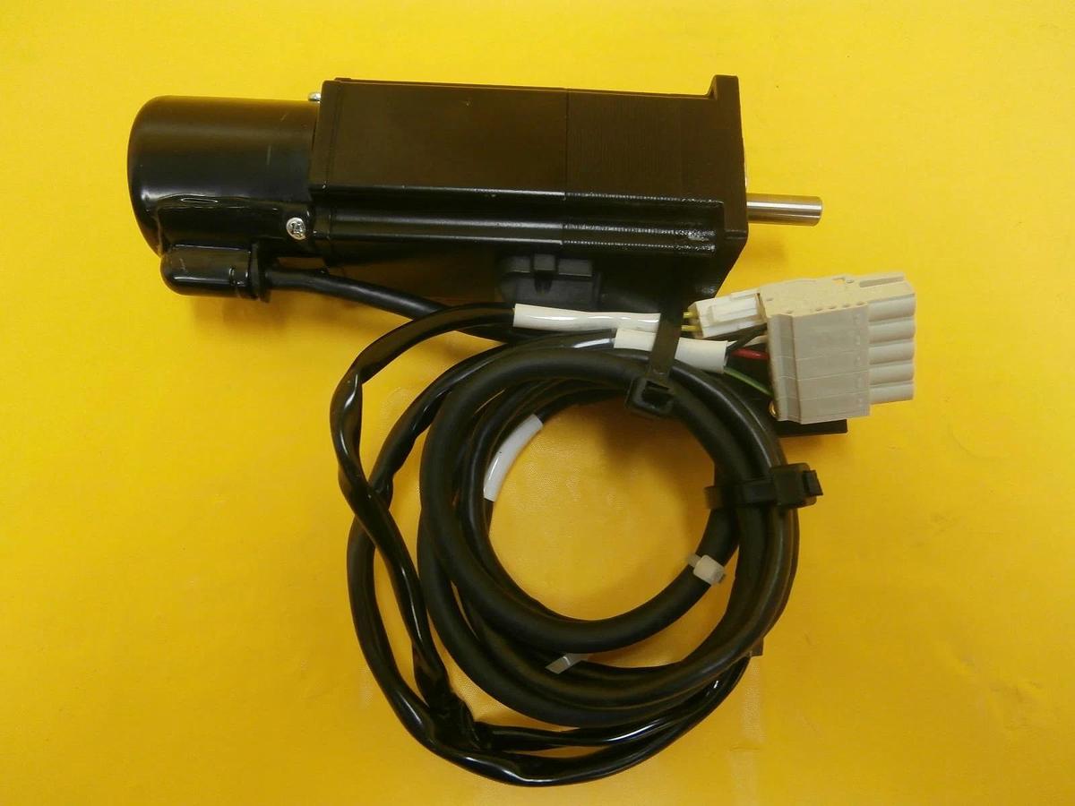 Used Sanyo Denki P50B04005JCP00 AC Servo Motor SANMOTION P Used Working