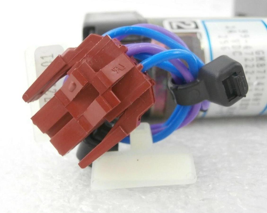 Used SVG Silicon Valley Group 99-38154-01 Wafer Shuttle Robot Arm 9002 90S Working