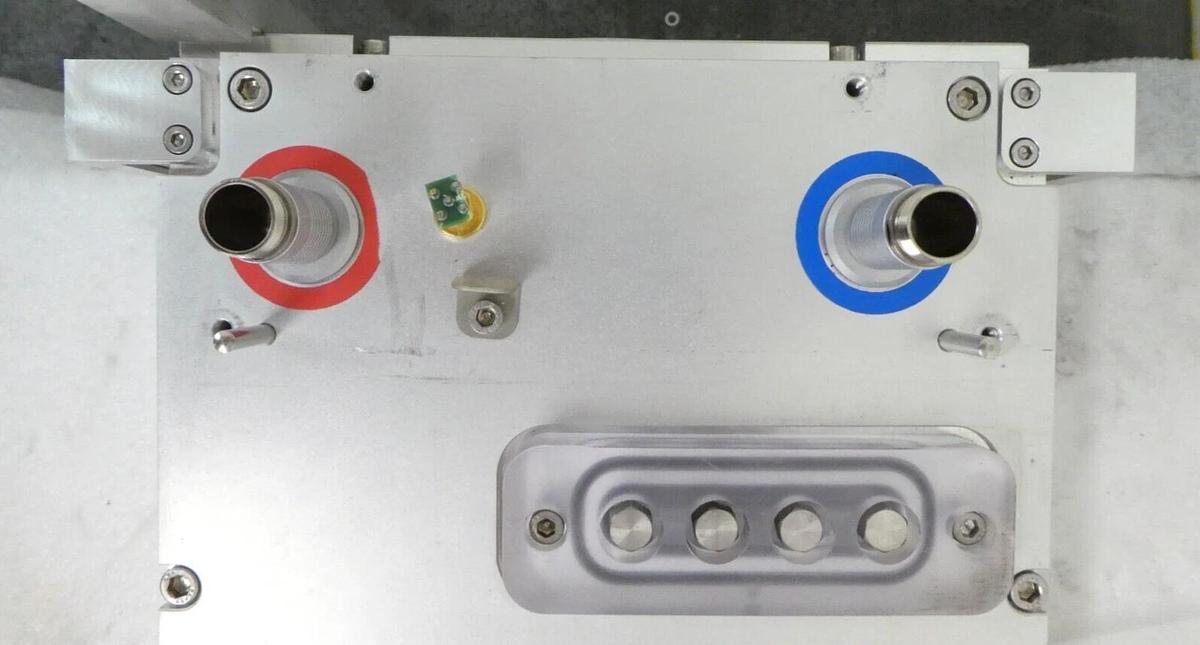 Used Waters 289005300 Xevo Q2 QTof Detector Column Quadrupole Time-of-Flight Surplus