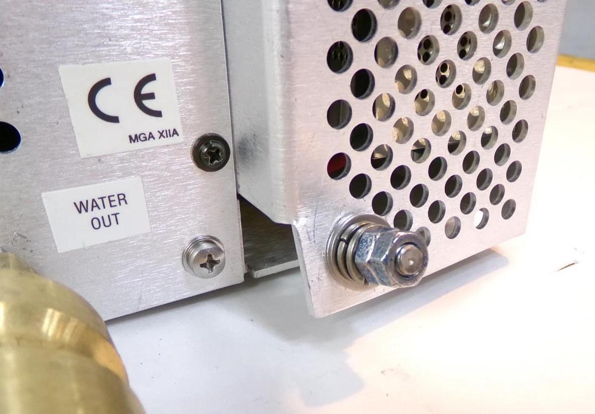Used Spectrum MKS ENI Power Systems 11002-00 RF Generator 11kW @ 1.8-2.17MHz Dented