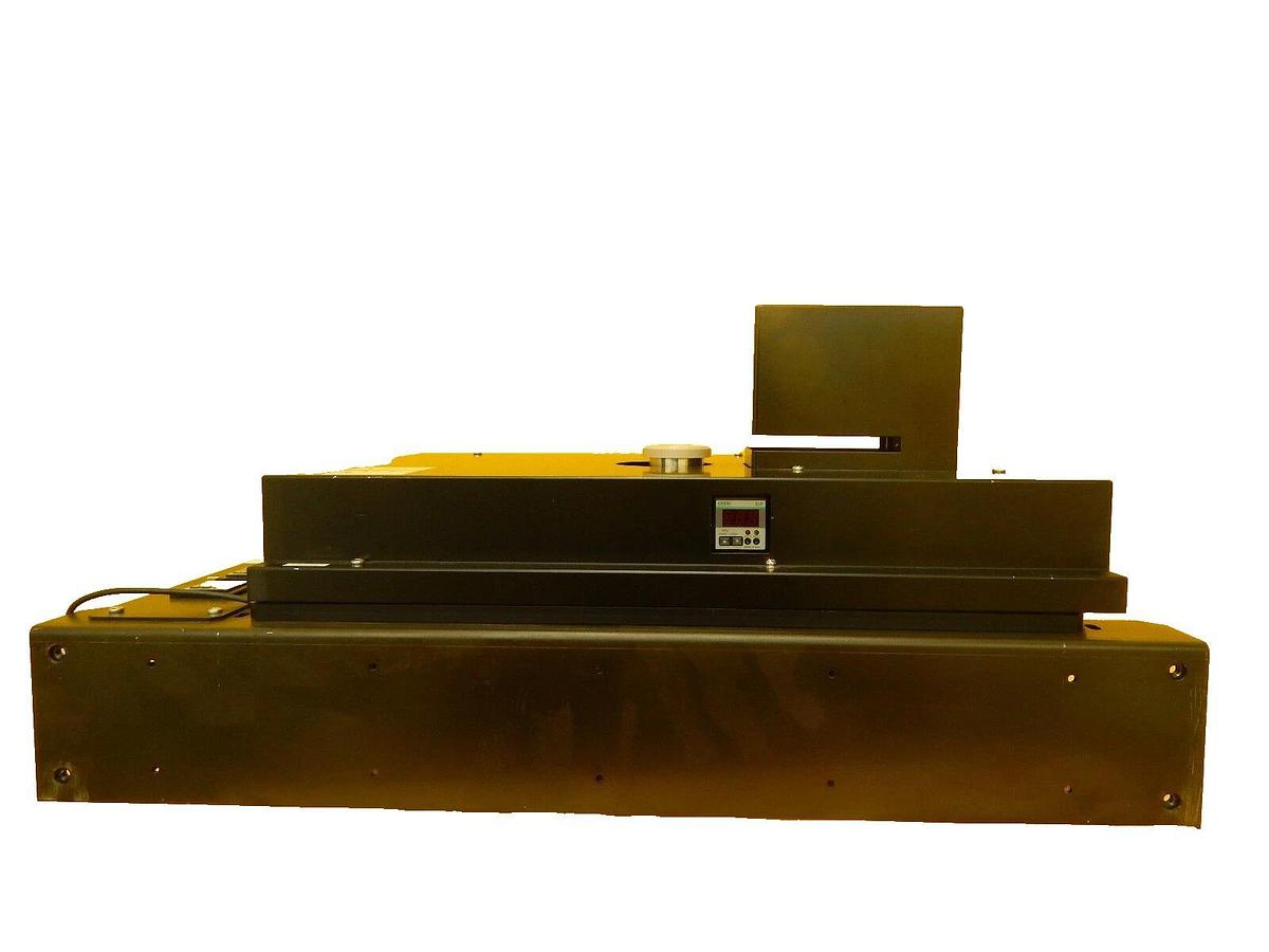 Used Hitachi Wafer Prealigner S-9300 CD Scanning Electron Microscope System Working