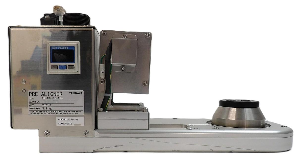 Used Yaskawa Electric XU-ACP130-A15 300mm Wafer Prealigner Working Spare