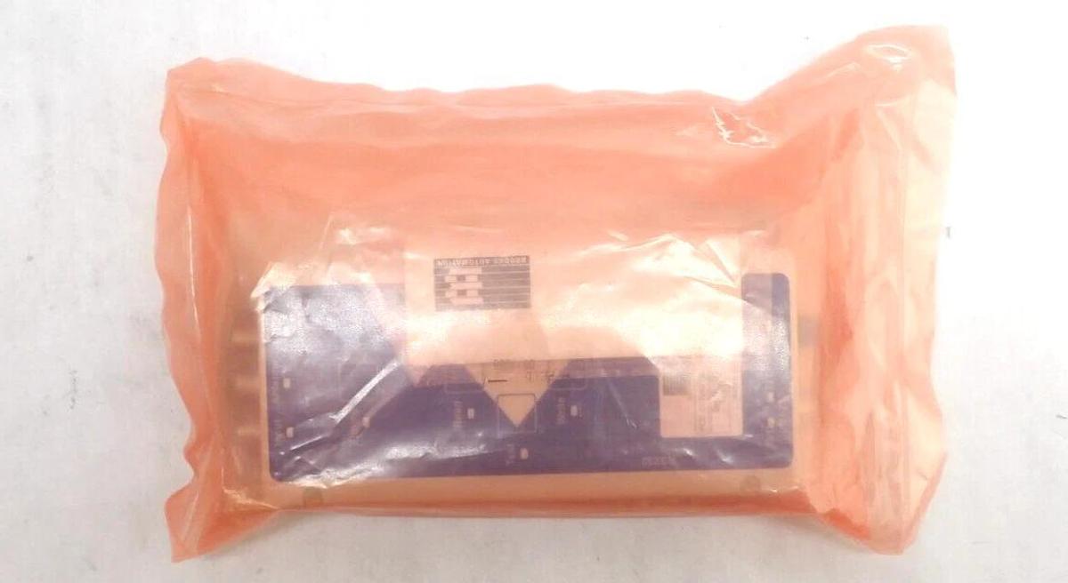 Used Brooks Automation TLG-S1-1000-S0-00EB Transponder Reader TLG-RS232 New Surplus
