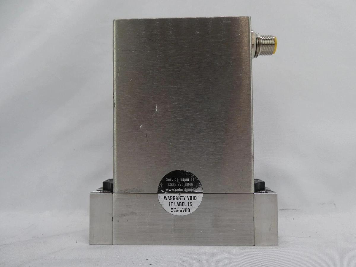 Used Celerity UFC-8565C Mass Flow Controller MFC He Reseller Lot of 7 Working*