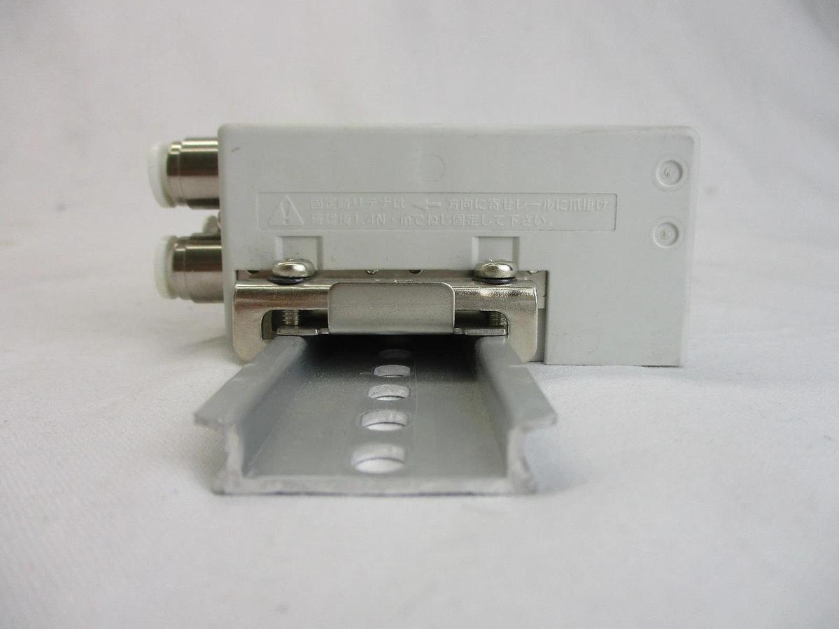 Used CKD N4E0 Series 16-Port Manifold TEL Tokyo Electron Lithius Used Working