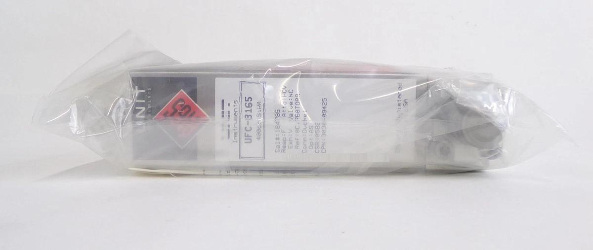 UNIT Instruments UFC-8165 Mass Flow Controller MFC AMAT 3030-09425 New Surplus