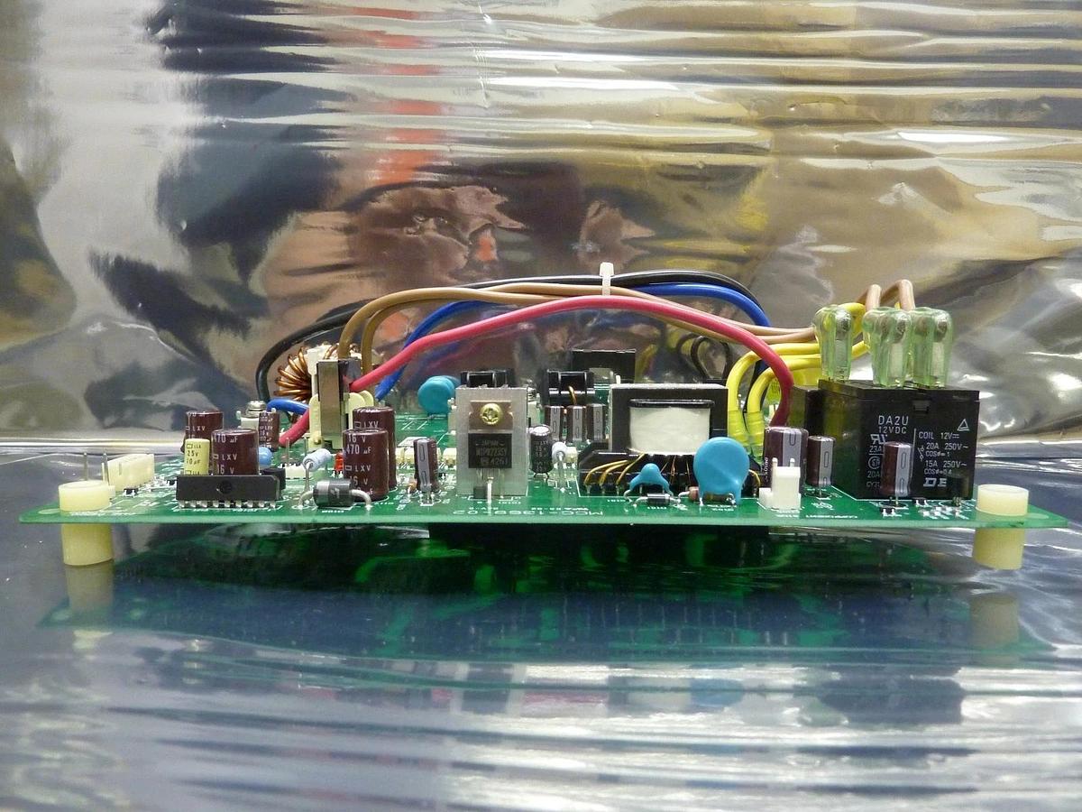 Used Toshiba MCC-1369-02 Power Distribution Board PCB Used Working