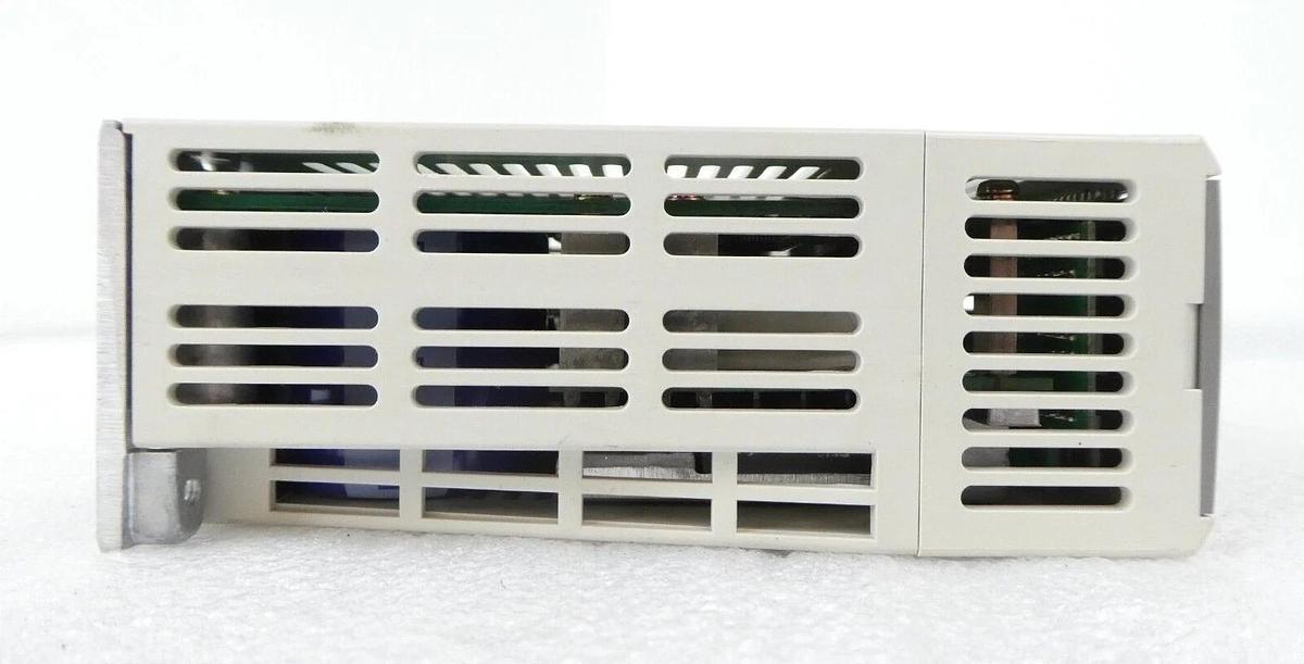 Used Sayno Denki PV2A015SMT1P30-01 Pedestal Lift Servo Driver AMAT 0190-12138 Working