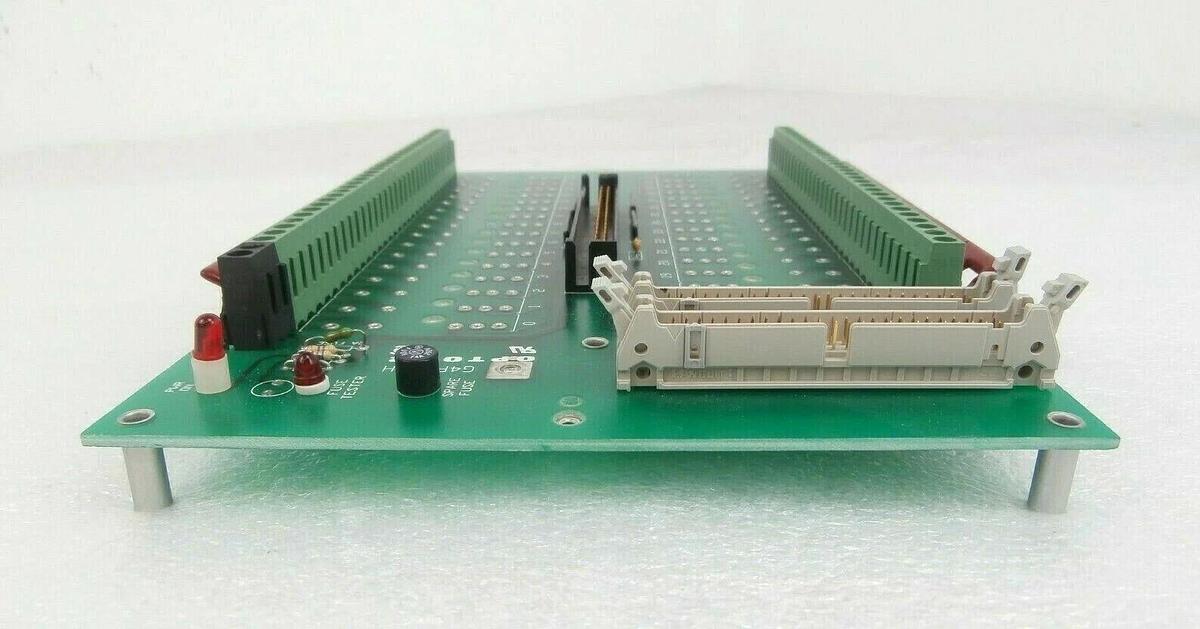 Used Opto 22 G4PB32H 32-Channel Field Control I/O Chassis PCB Reseller Lot of 2 Spare