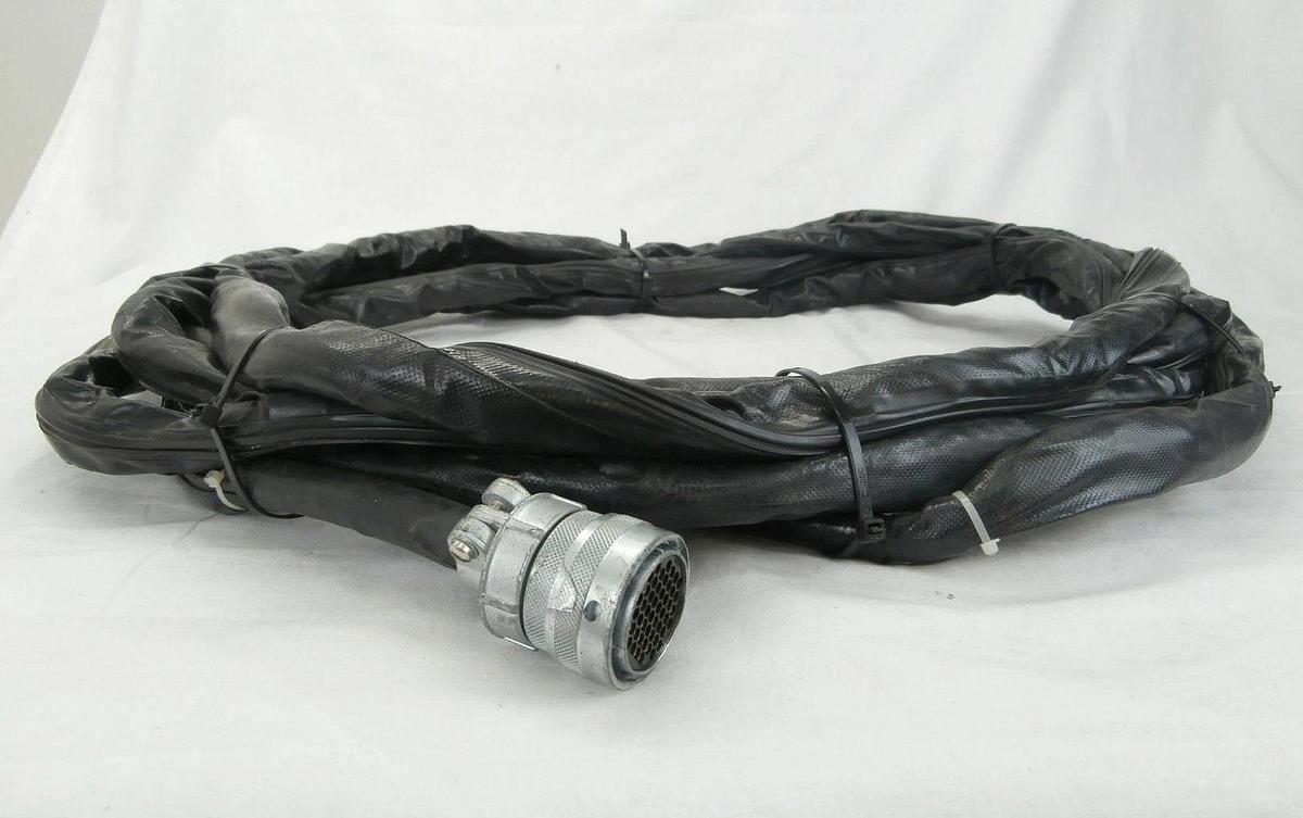 Used Seiko Seiki RK21092-01-1 TMP Turbomolecular Pump Cable 26 Foot 8M Turbo Working