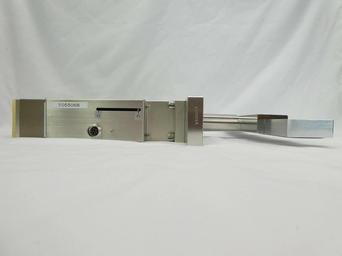 Used V-Tex V55068 Slit Valve ROLLCAM Tokyo Electron 3M86-027233-12 Trias System Spare