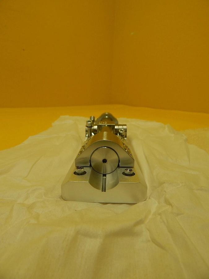 Used AMAT Applied Materials 0010-25624 300mm Slit Valve Assembly 3700-02144 Used