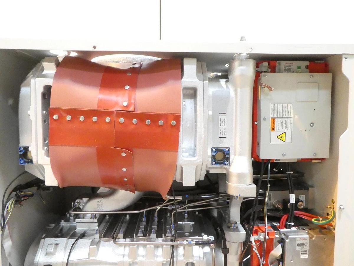 Refurbished iXH 3030T Edwards ACF31B122300 Harsh Dry Vacuum Pump IXH3030 T OEM Refurbished