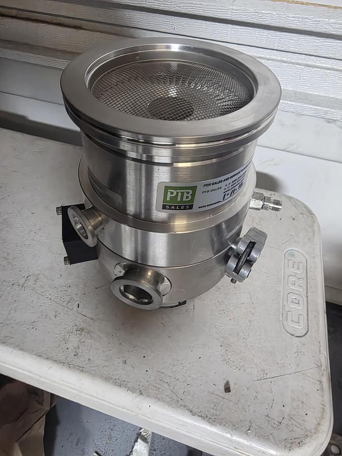 Used TURBOVAC TW 220/150 S Leybold 800160V0002 Turbomolecular Pump Untested Surplus