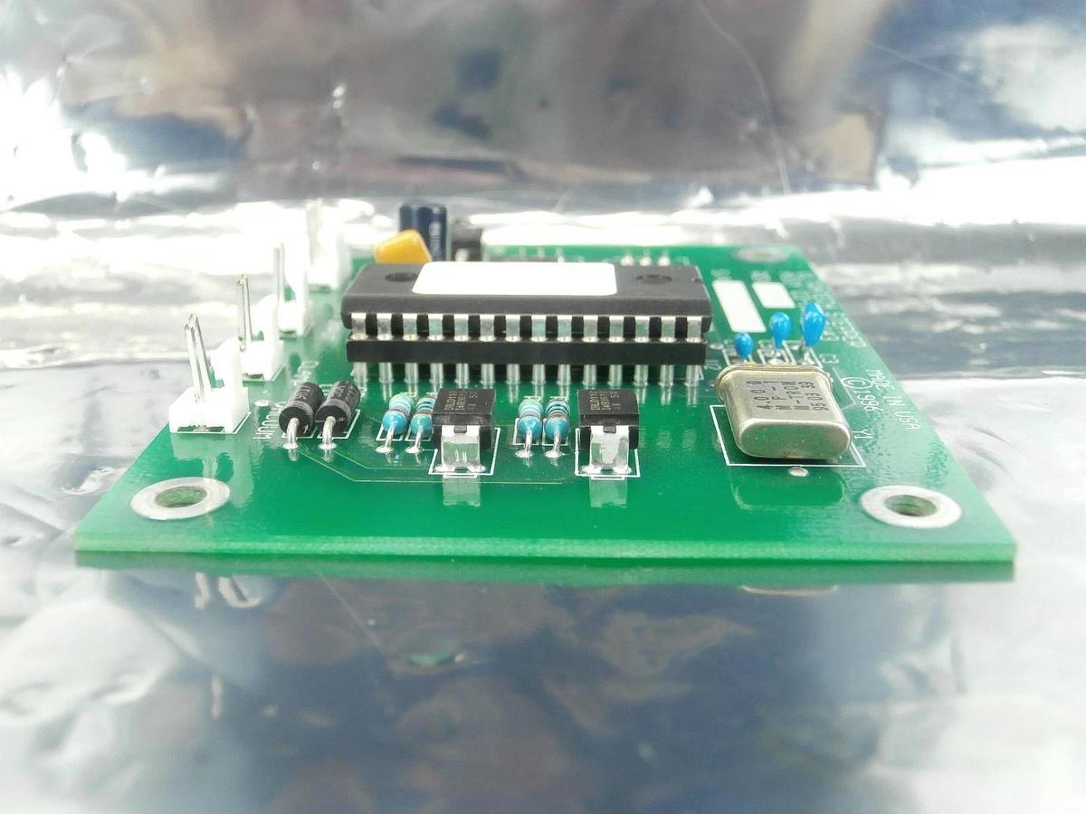 Used Ultratech Stepper 03-15-05643 Theta Vac/Chuck Clamp Board PCB 4700 Titan Used