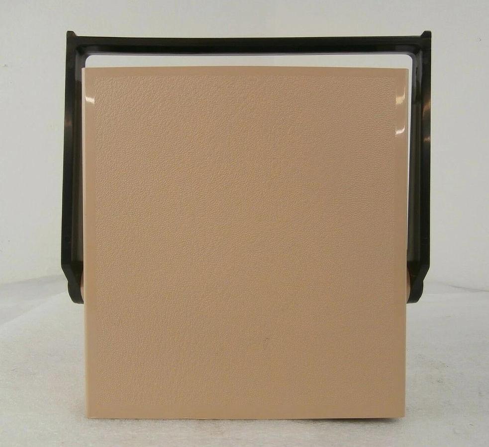 Used Omega Engineering DP460-T-D55 Digital Temperature Meter DP460 Working Surplus